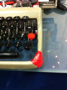 Lettera ducttape stitch